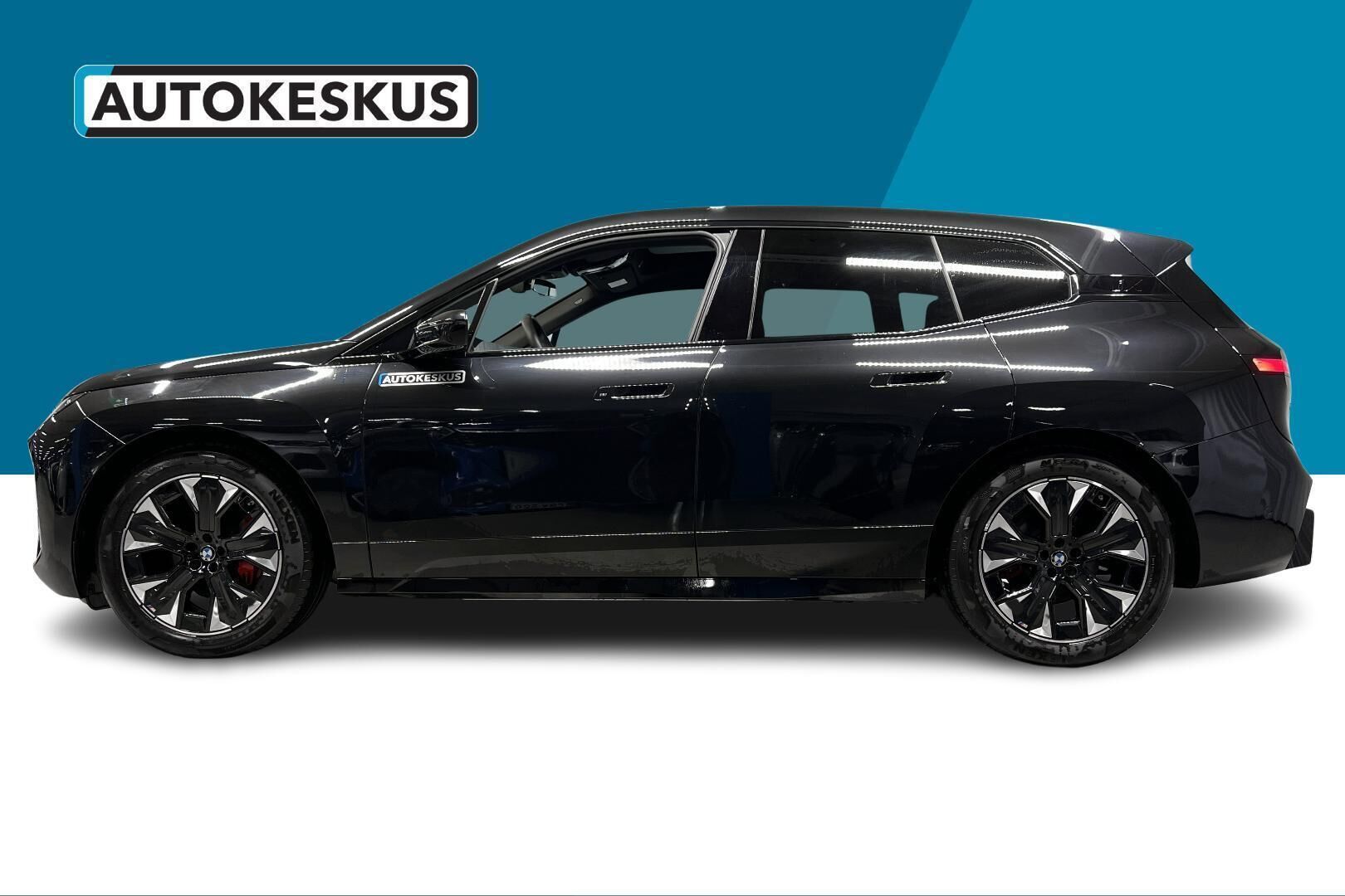 BMW iX iso kuva 5