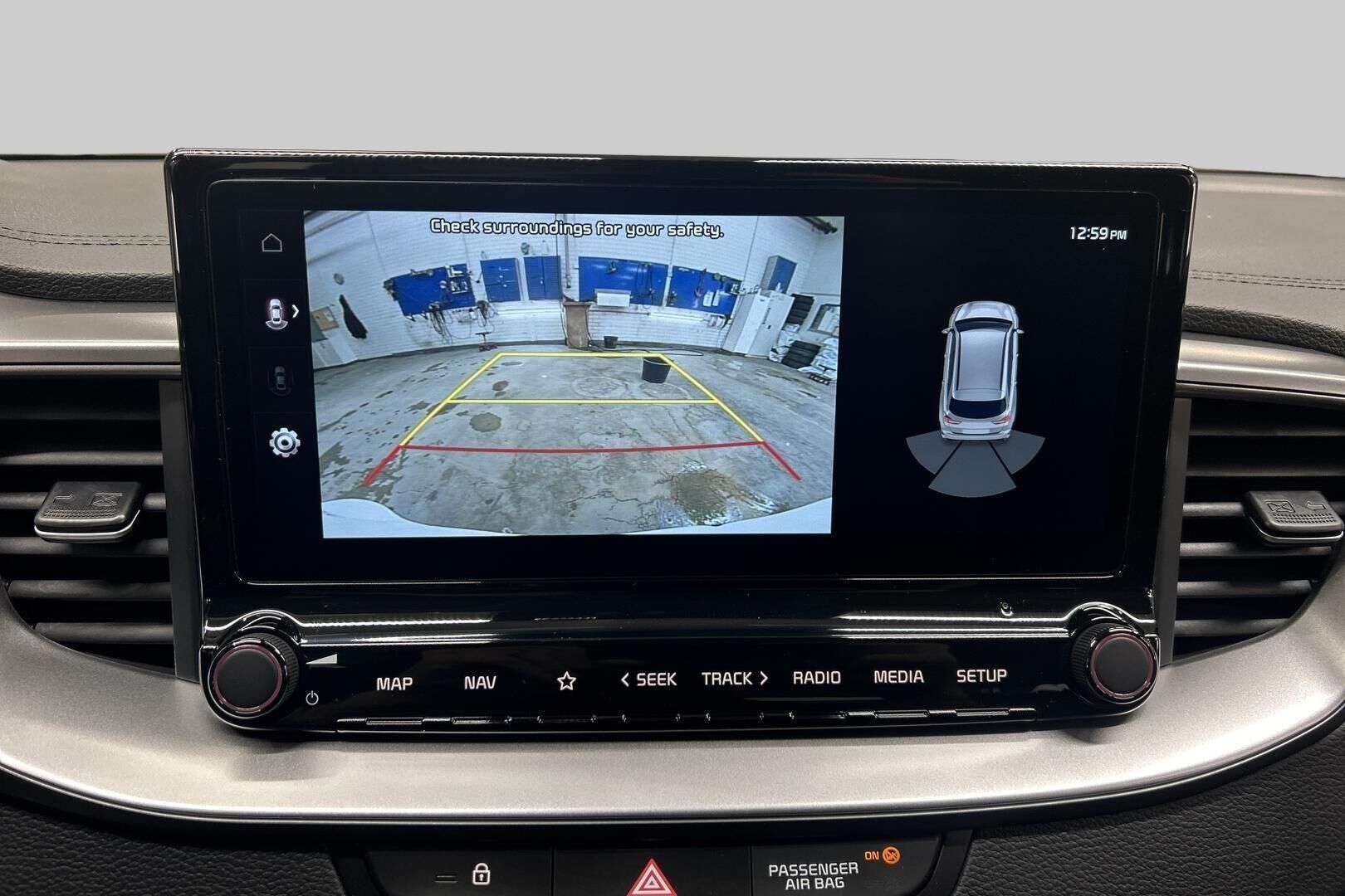 Kia Ceed iso kuva 17