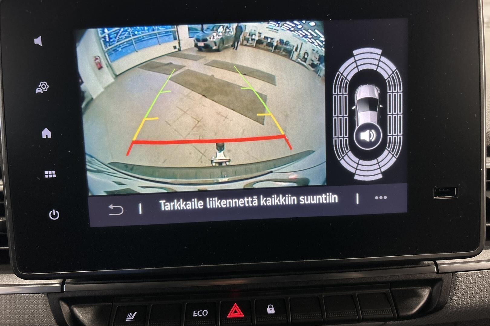 Nissan Townstar iso kuva 17