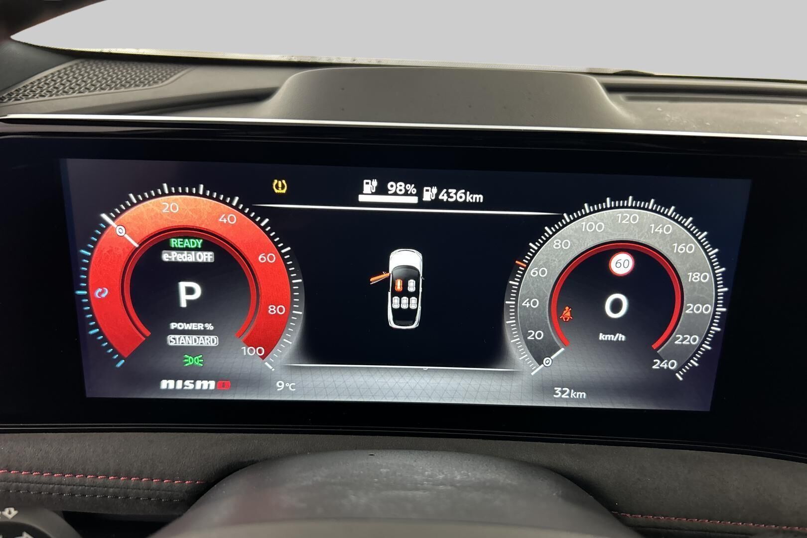 NISSAN Ariya iso kuva 15