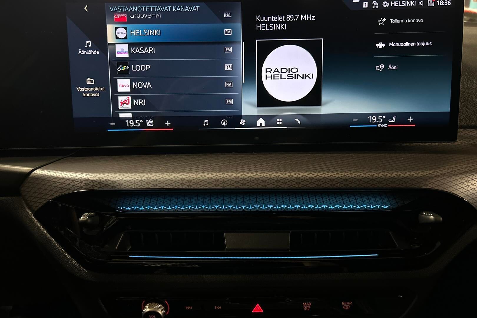 BMW 3-SARJA iso kuva 14