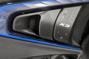 BMW X3 esikatselu 16