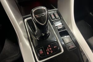 MITSUBISHI ECLIPSE CROSS esikatselu 17