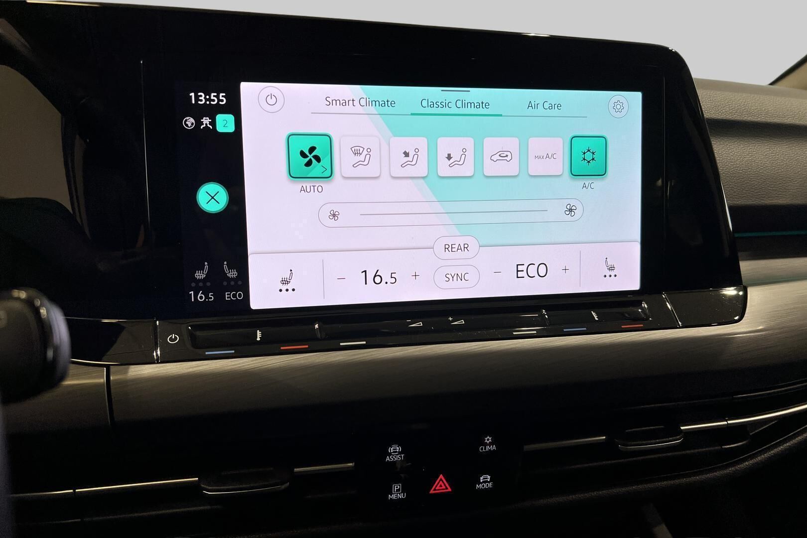 VOLKSWAGEN GOLF iso kuva 26