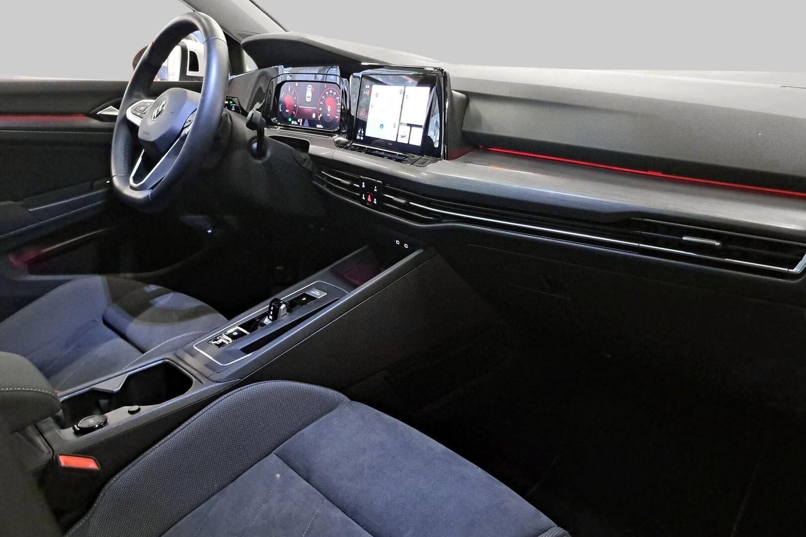 VOLKSWAGEN GOLF iso kuva 4