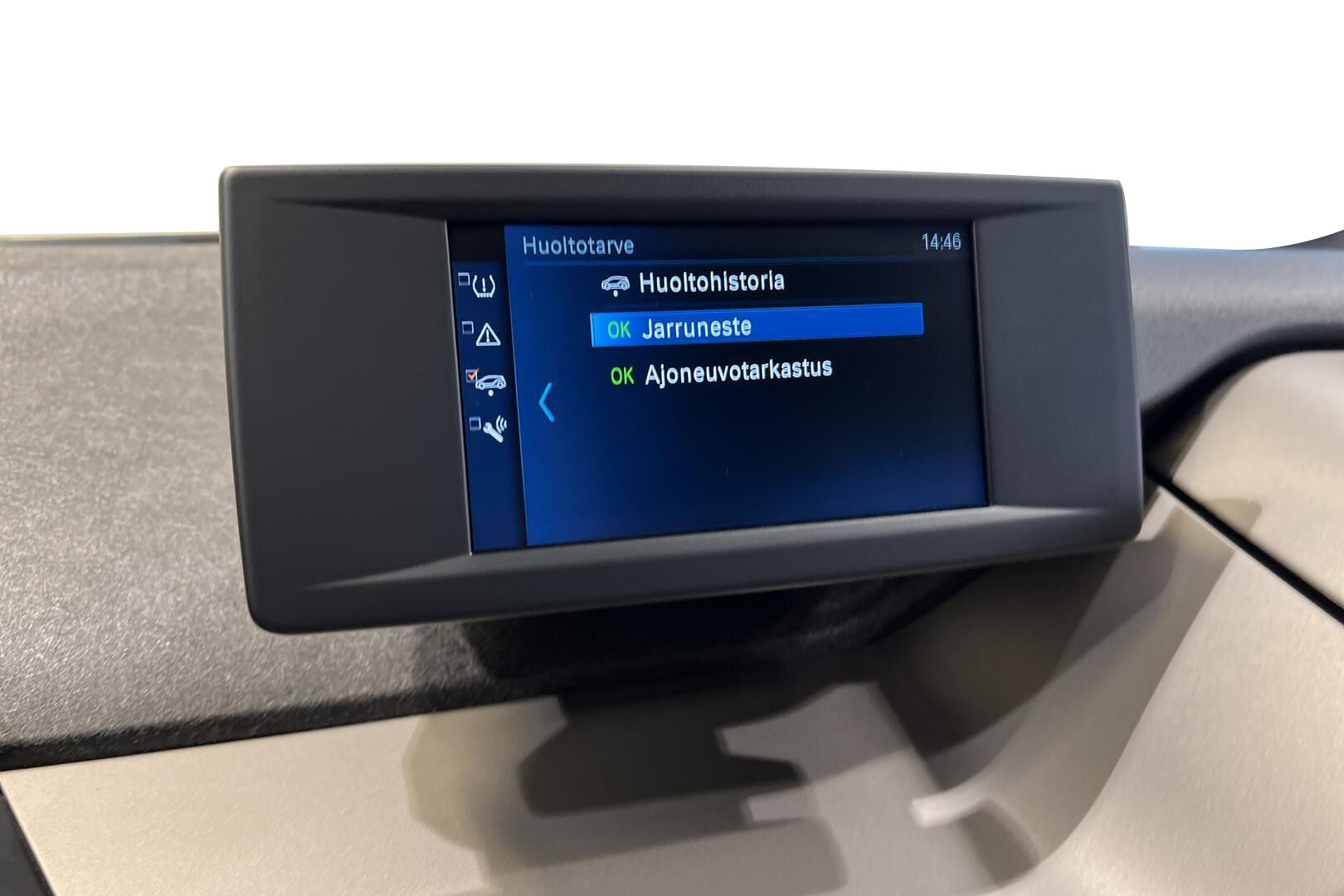 BMW I3S iso kuva 17