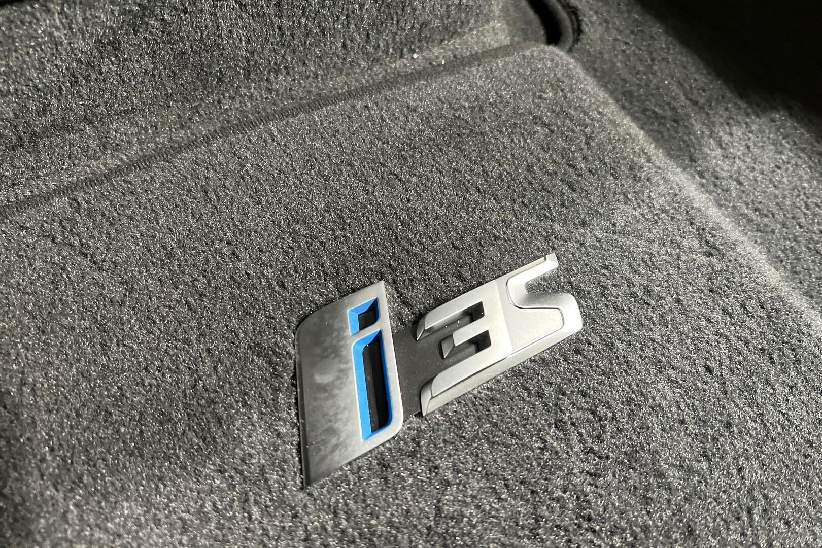 BMW I3S iso kuva 23