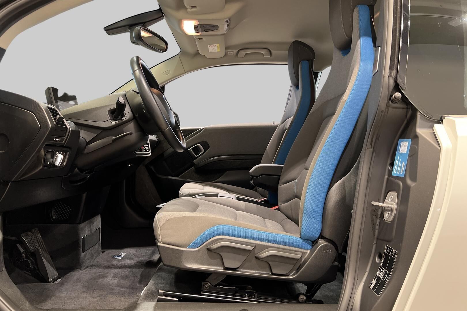 BMW I3S iso kuva 9