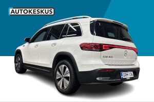 MERCEDES-BENZ EQB esikatselu 18