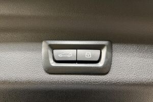 BMW IX1 esikatselu 36
