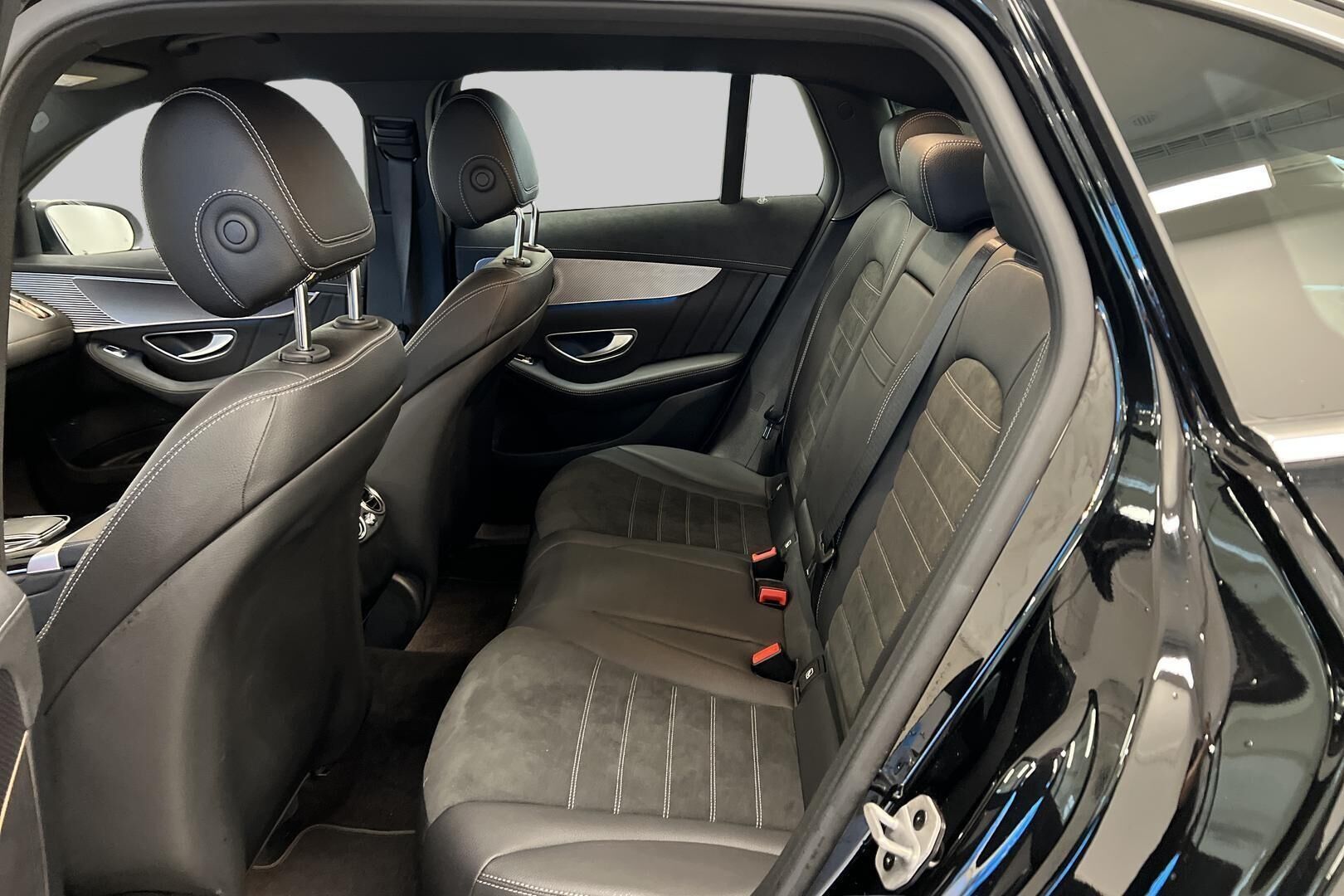 MERCEDES-BENZ EQC iso kuva 10