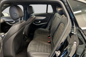 MERCEDES-BENZ EQC esikatselu 10