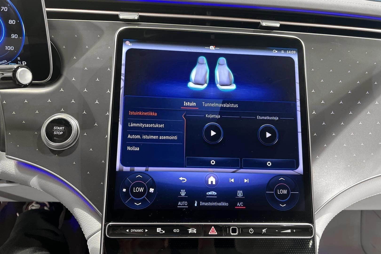 MERCEDES-BENZ EQE iso kuva 19