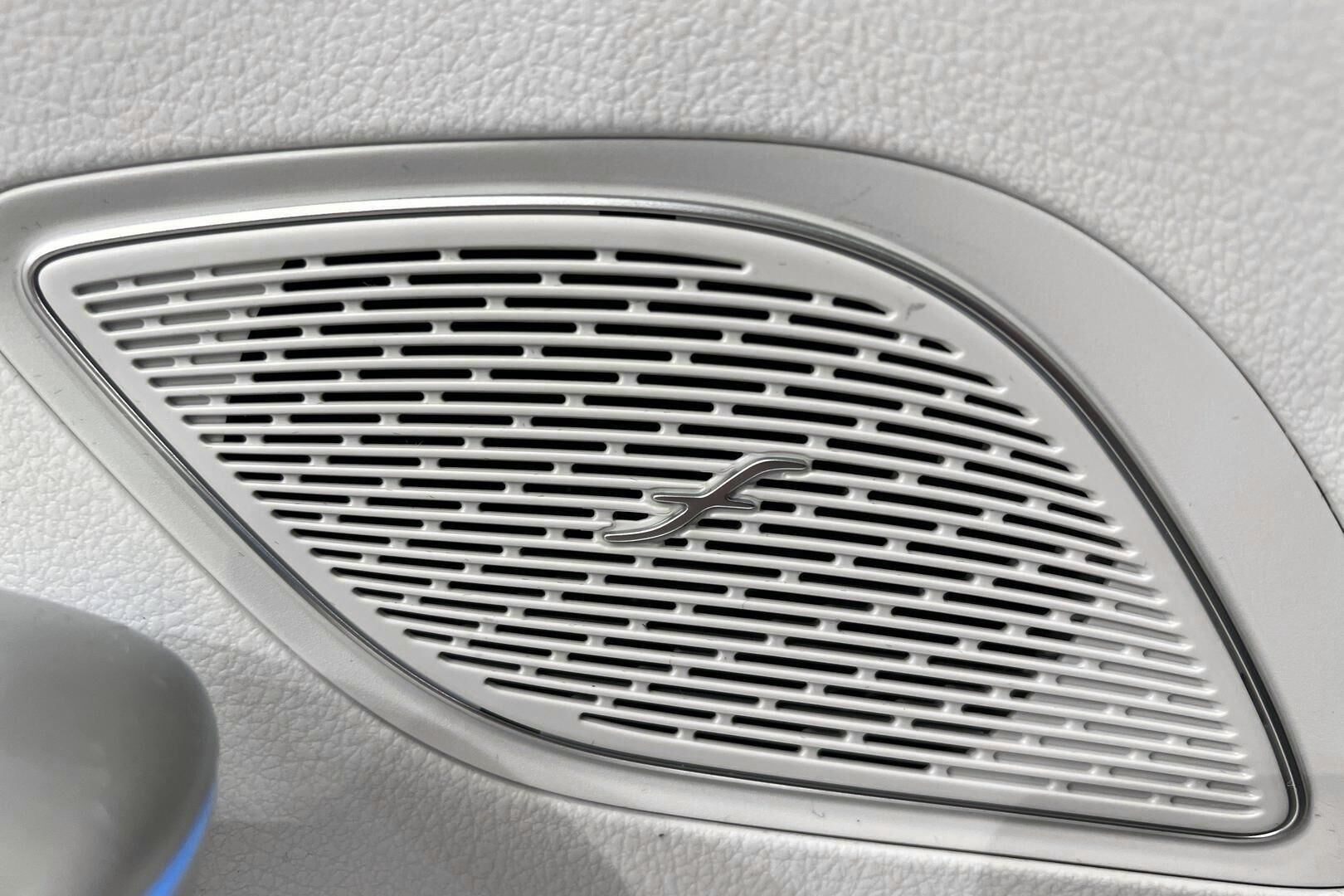 MERCEDES-BENZ EQE iso kuva 31