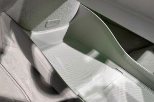 MERCEDES-BENZ EQE esikatselu 33