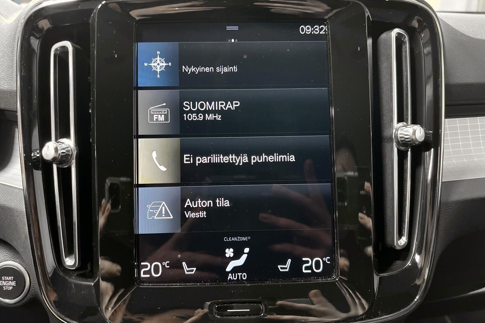 VOLVO XC40 iso kuva 15