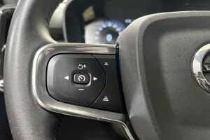 VOLVO XC40 esikatselu 17