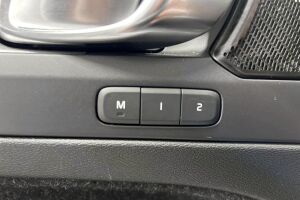 VOLVO XC40 esikatselu 19