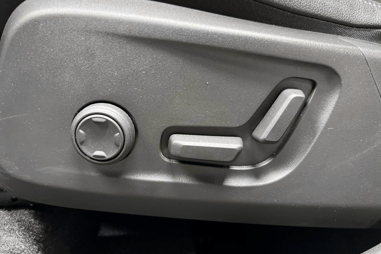 VOLVO XC40 iso kuva 20