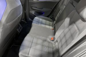 VOLKSWAGEN GOLF esikatselu 10