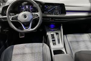 VOLKSWAGEN GOLF esikatselu 11