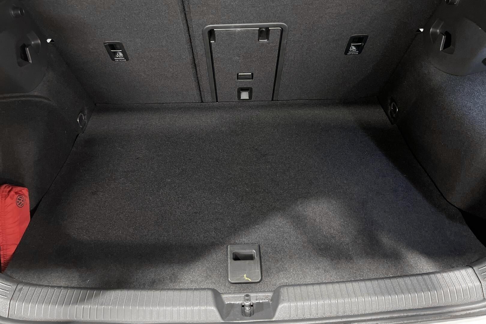 VOLKSWAGEN GOLF iso kuva 12