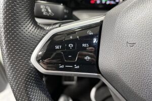 VOLKSWAGEN GOLF esikatselu 14