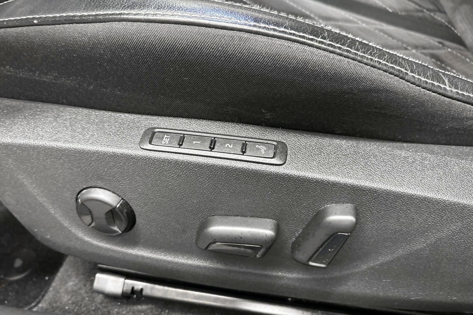 SKODA OCTAVIA iso kuva 16