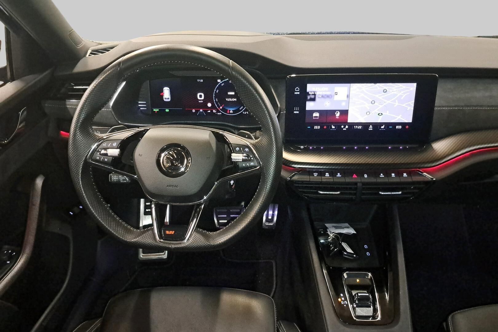 SKODA OCTAVIA iso kuva 19