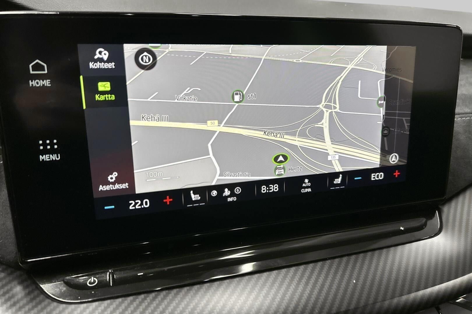 SKODA OCTAVIA iso kuva 24