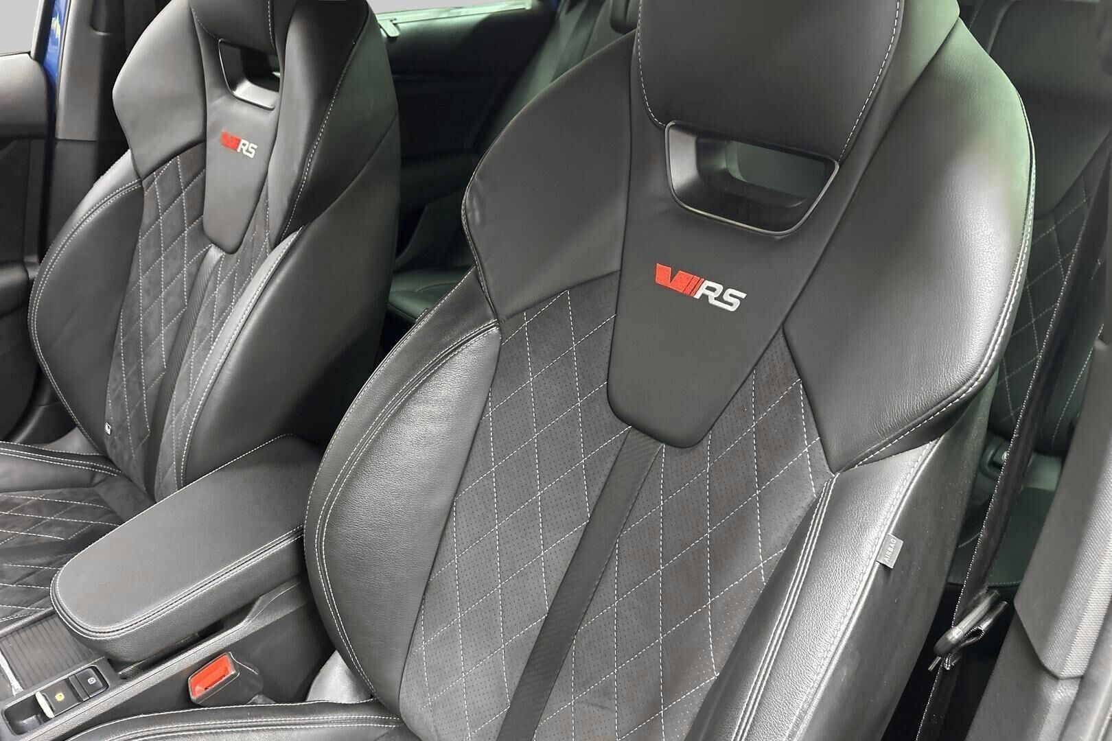 SKODA OCTAVIA iso kuva 28