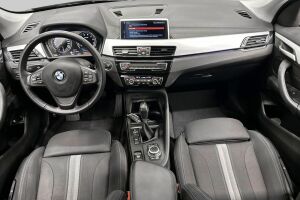 BMW X1 esikatselu 11