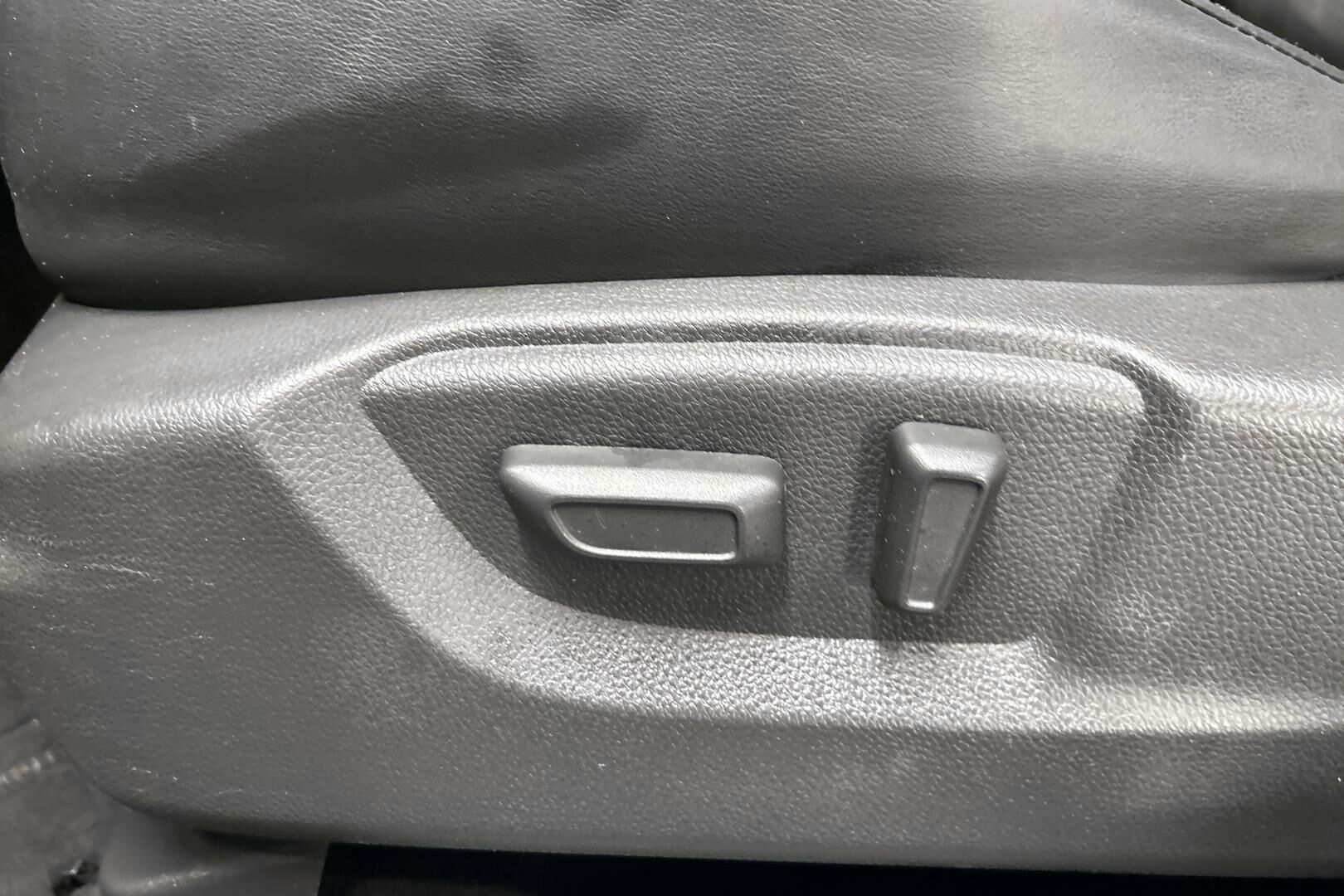 MITSUBISHI ECLIPSE CROSS iso kuva 26