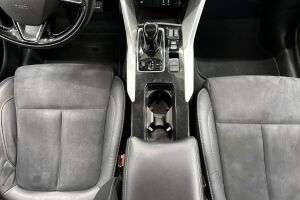 MITSUBISHI ECLIPSE CROSS esikatselu 28