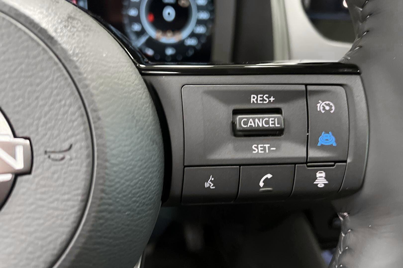 Nissan Qashqai iso kuva 18