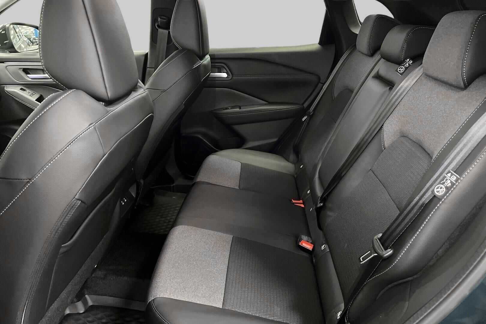 Nissan Qashqai iso kuva 9