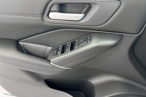 Nissan Qashqai esikatselu 22