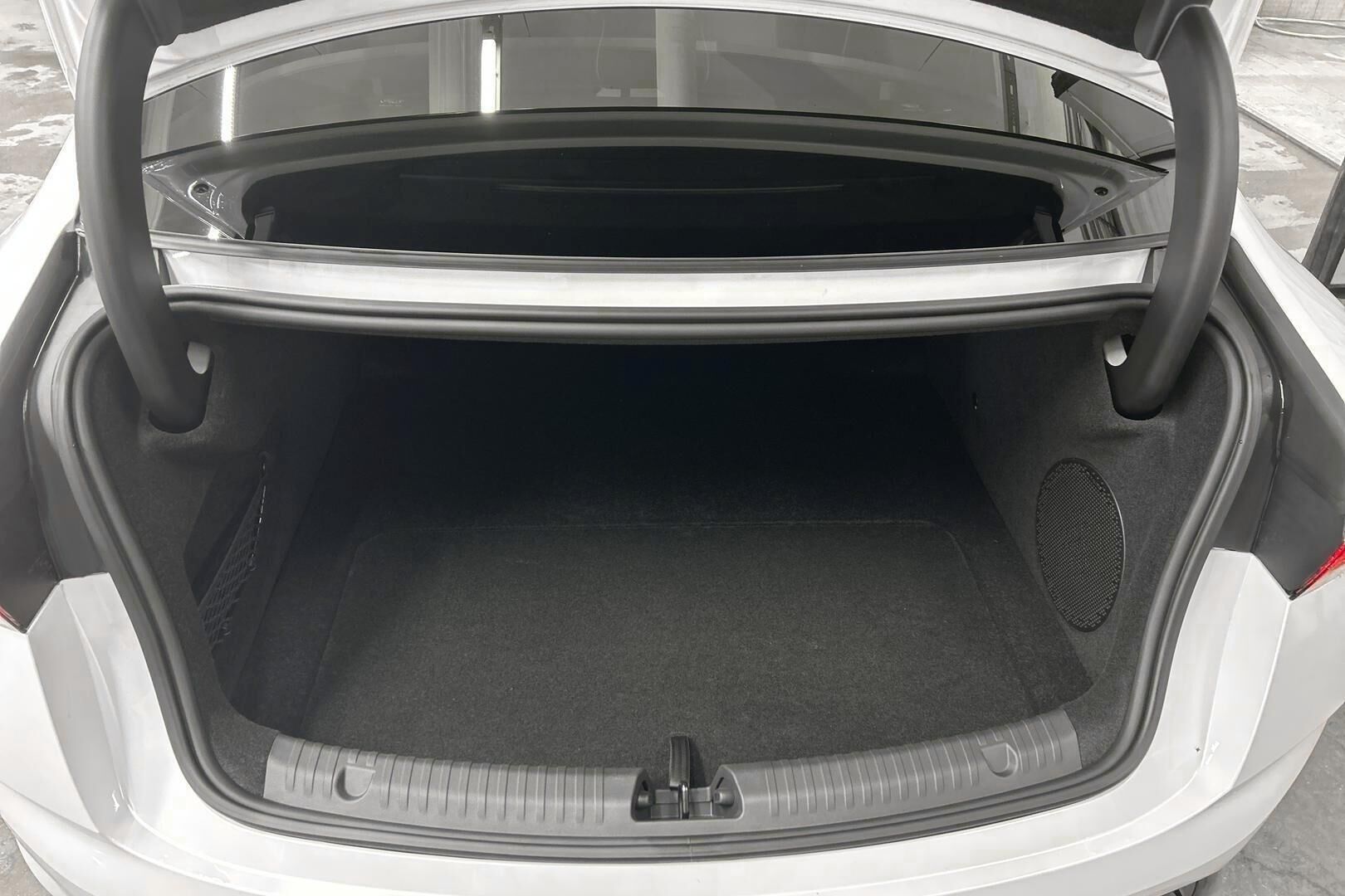 BYD Seal iso kuva 10