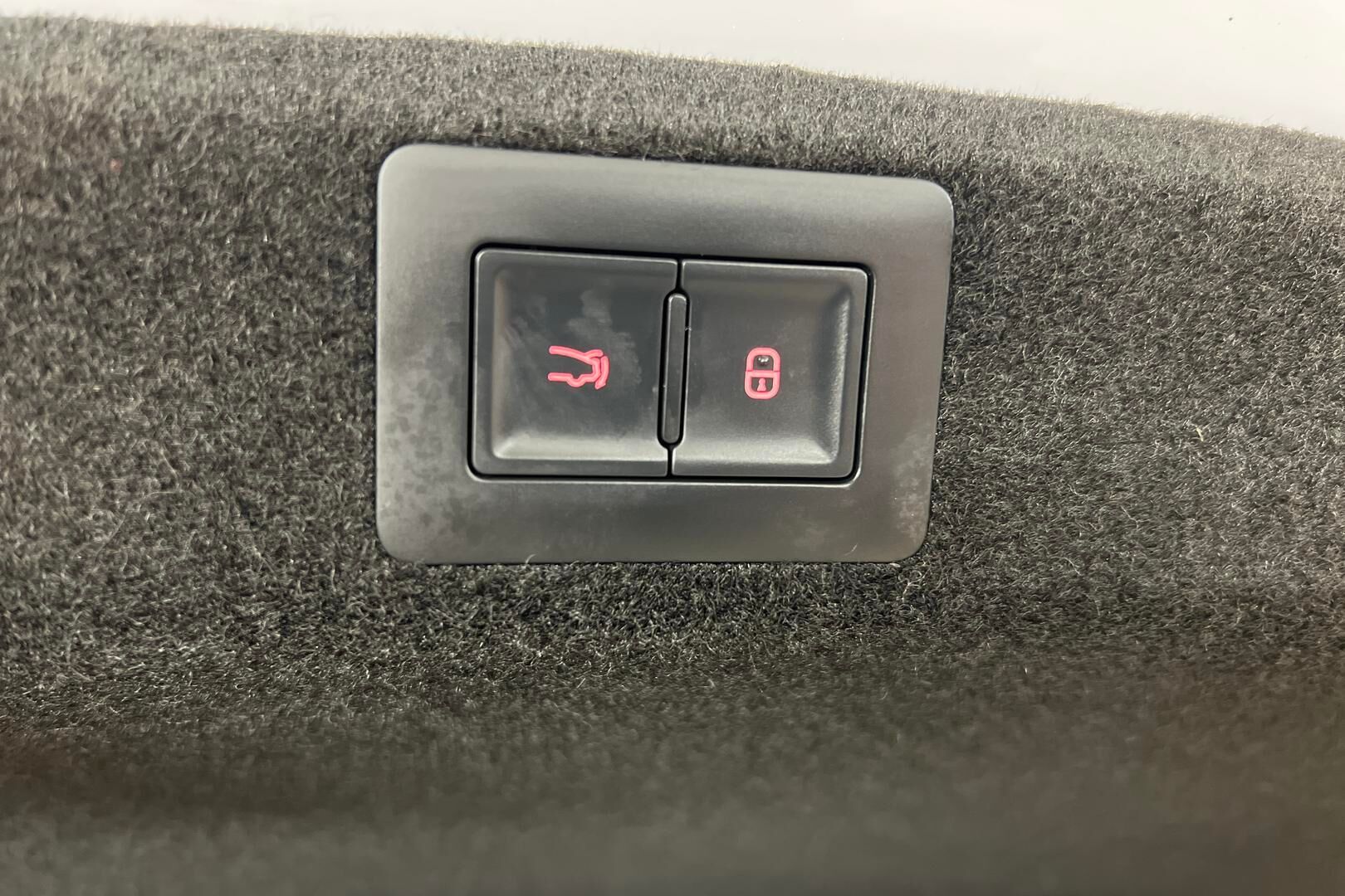 BYD Seal iso kuva 11