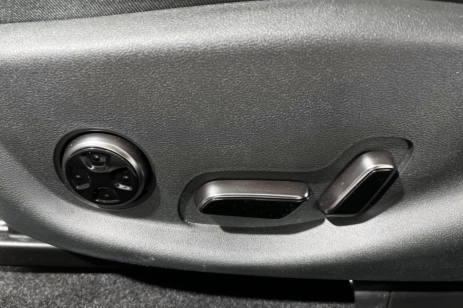 BYD Seal iso kuva 12