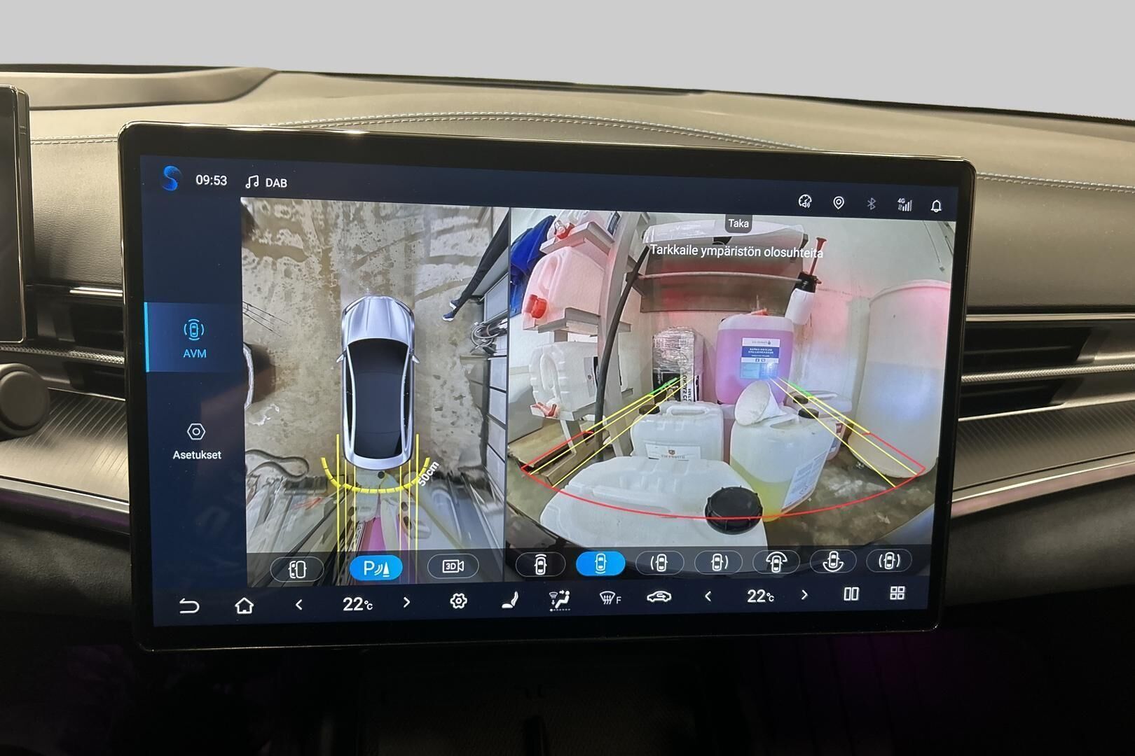 BYD Seal iso kuva 15