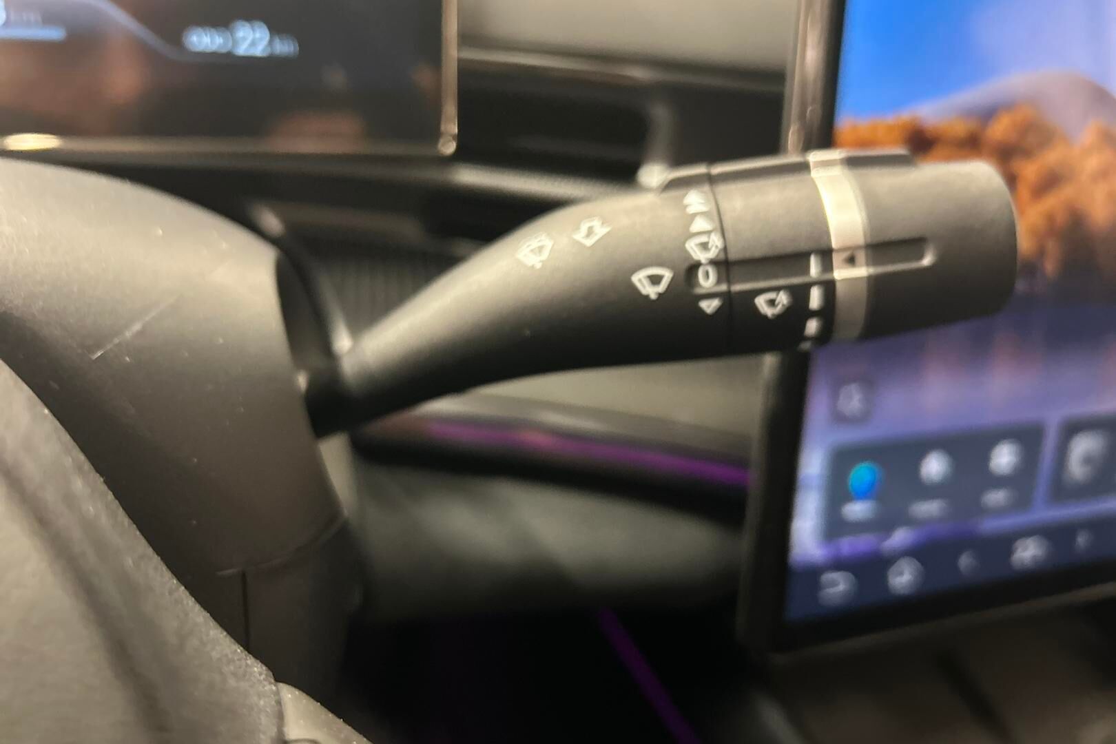 BYD Seal iso kuva 17