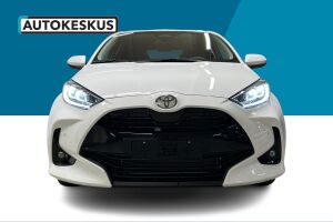 TOYOTA YARIS esikatselu 1