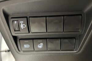 TOYOTA YARIS esikatselu 18