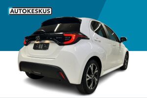 TOYOTA YARIS esikatselu 4
