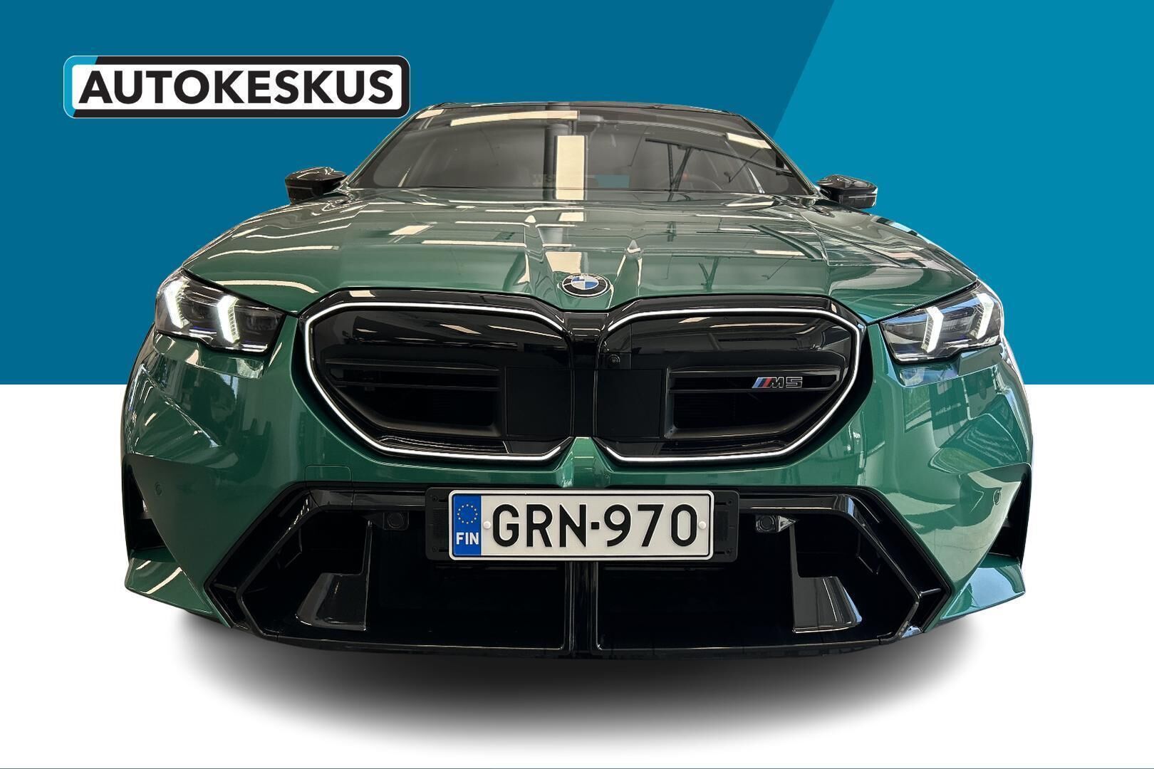 BMW M5 iso kuva 11