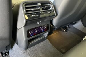 BMW M5 esikatselu 17