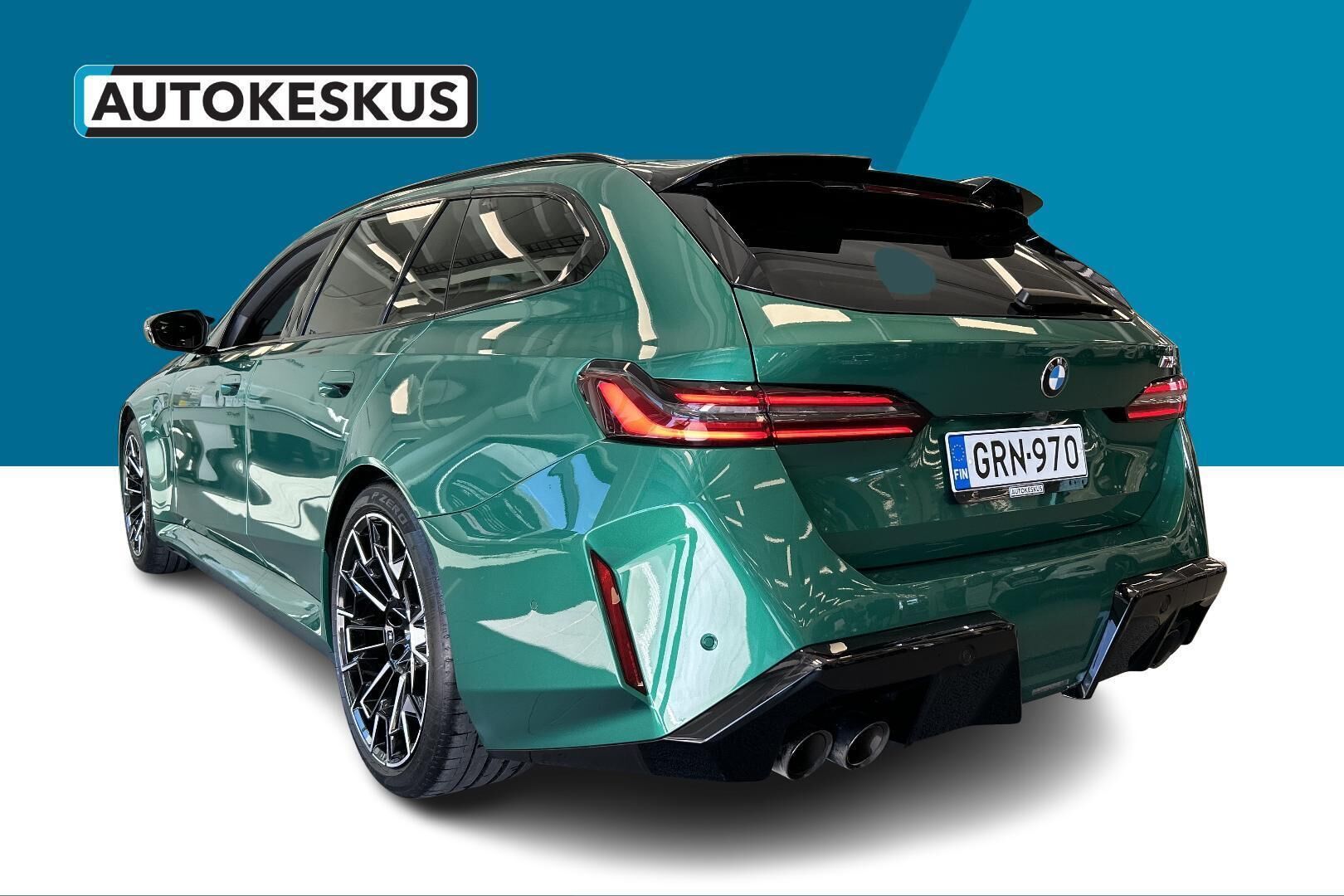 BMW M5 iso kuva 13