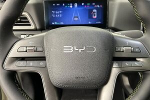 BYD Atto 2 esikatselu 18