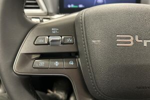 BYD Atto 2 esikatselu 18